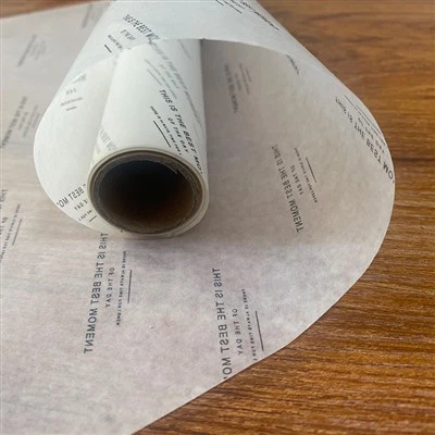 Velké listy voskového papíru